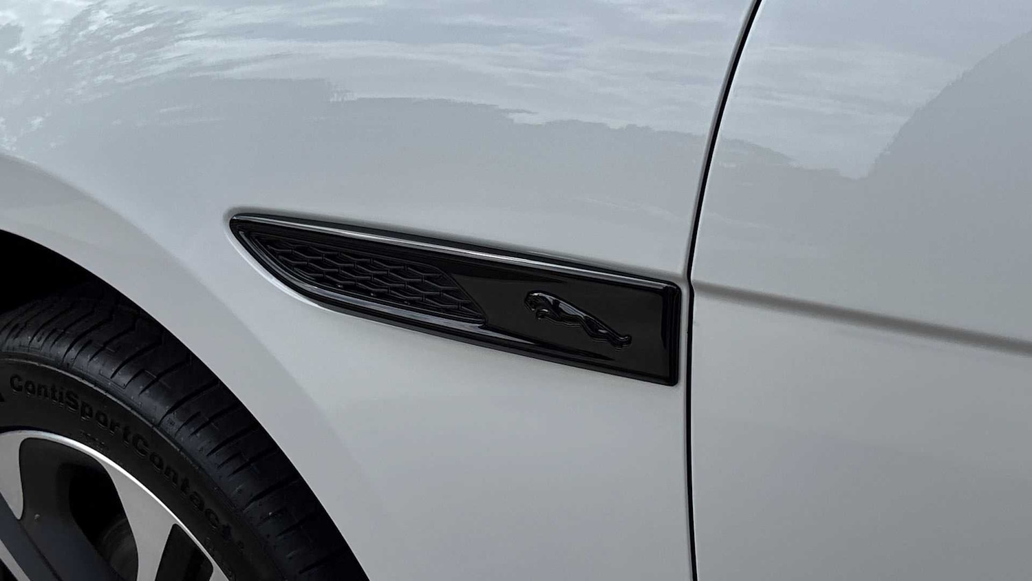 Used Jaguar F-Pace 2023 for sale - 76460378: Photo 20