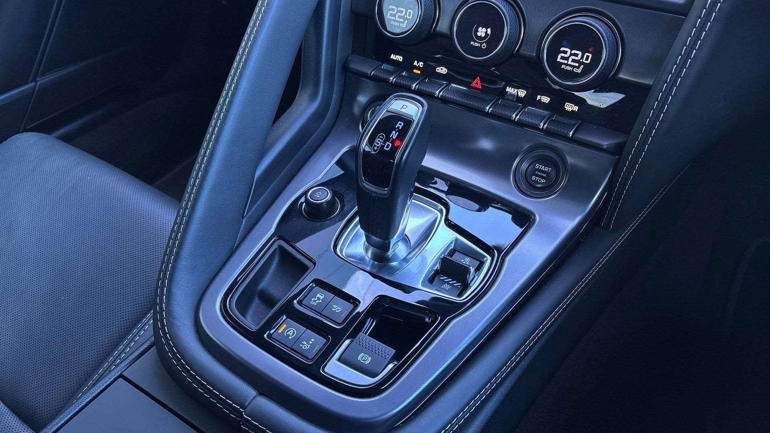 Used Jaguar F-Type 2023 for sale - 77827367: Photo 13