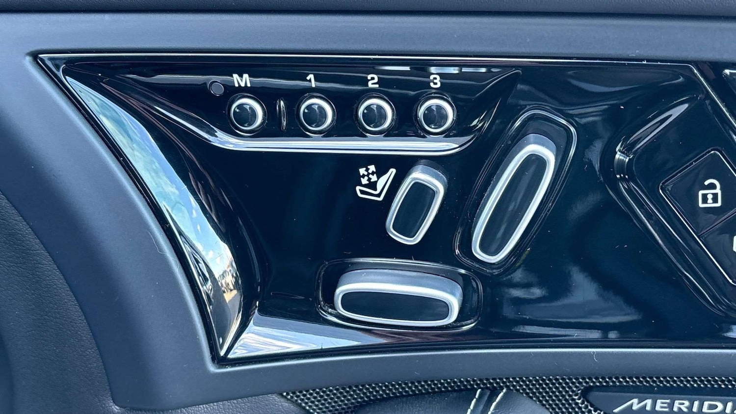 Used Jaguar F-Type 2023 for sale - 77827367: Photo 30