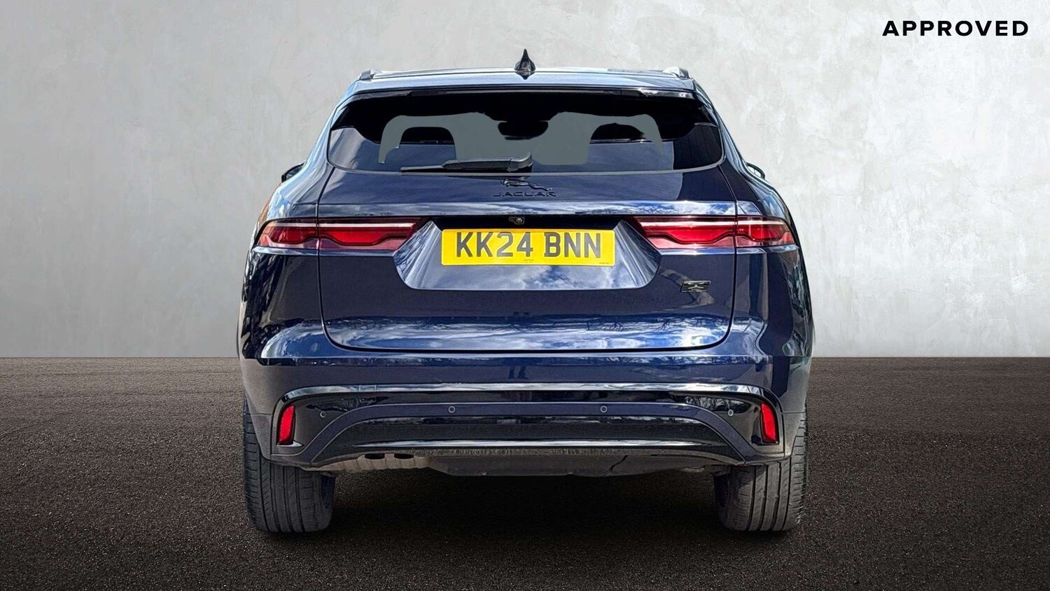 Used Jaguar F-Pace 2024 for sale - 77827294: Photo 6