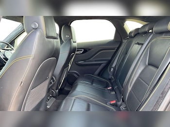 Used Jaguar F-Pace 2020 for sale - 78365320: Photo