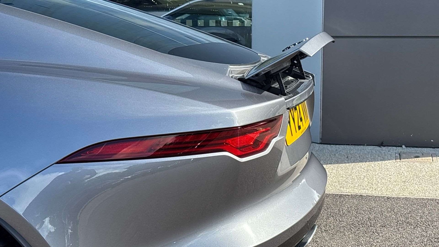 Used Jaguar F-Type 2024 for sale - 76459959: Photo 18