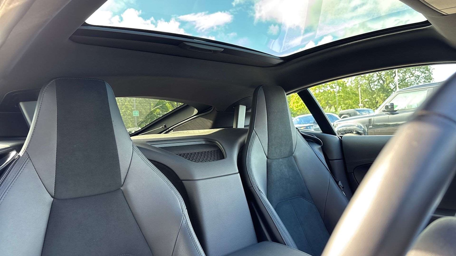 Used Jaguar F-Type 2024 for sale - 76459959: Photo 27