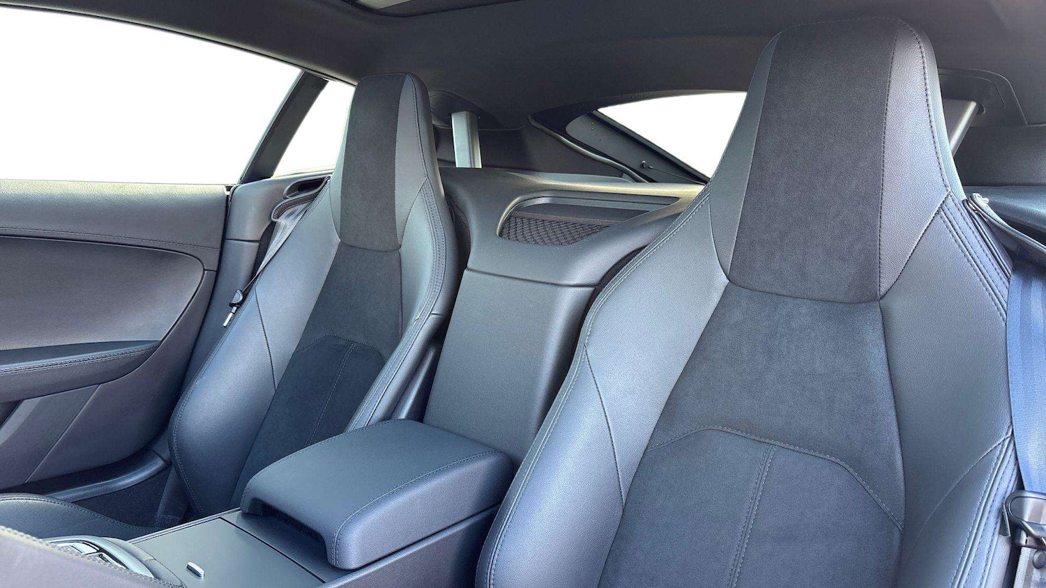 Used Jaguar F-Type 2024 for sale - 76459959: Photo 4