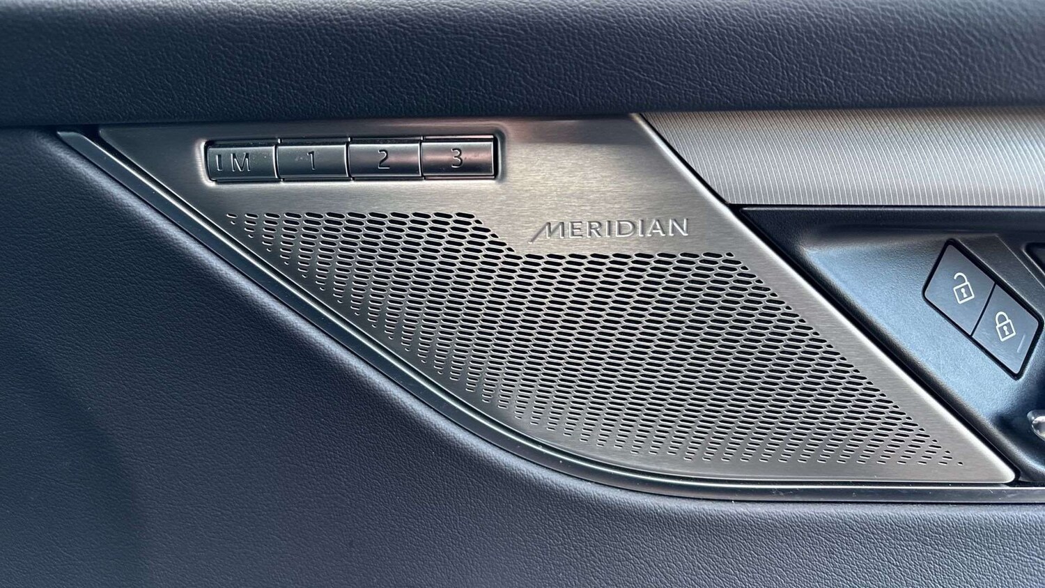 Used Jaguar F-Pace 2024 for sale - 77928751: Photo 33