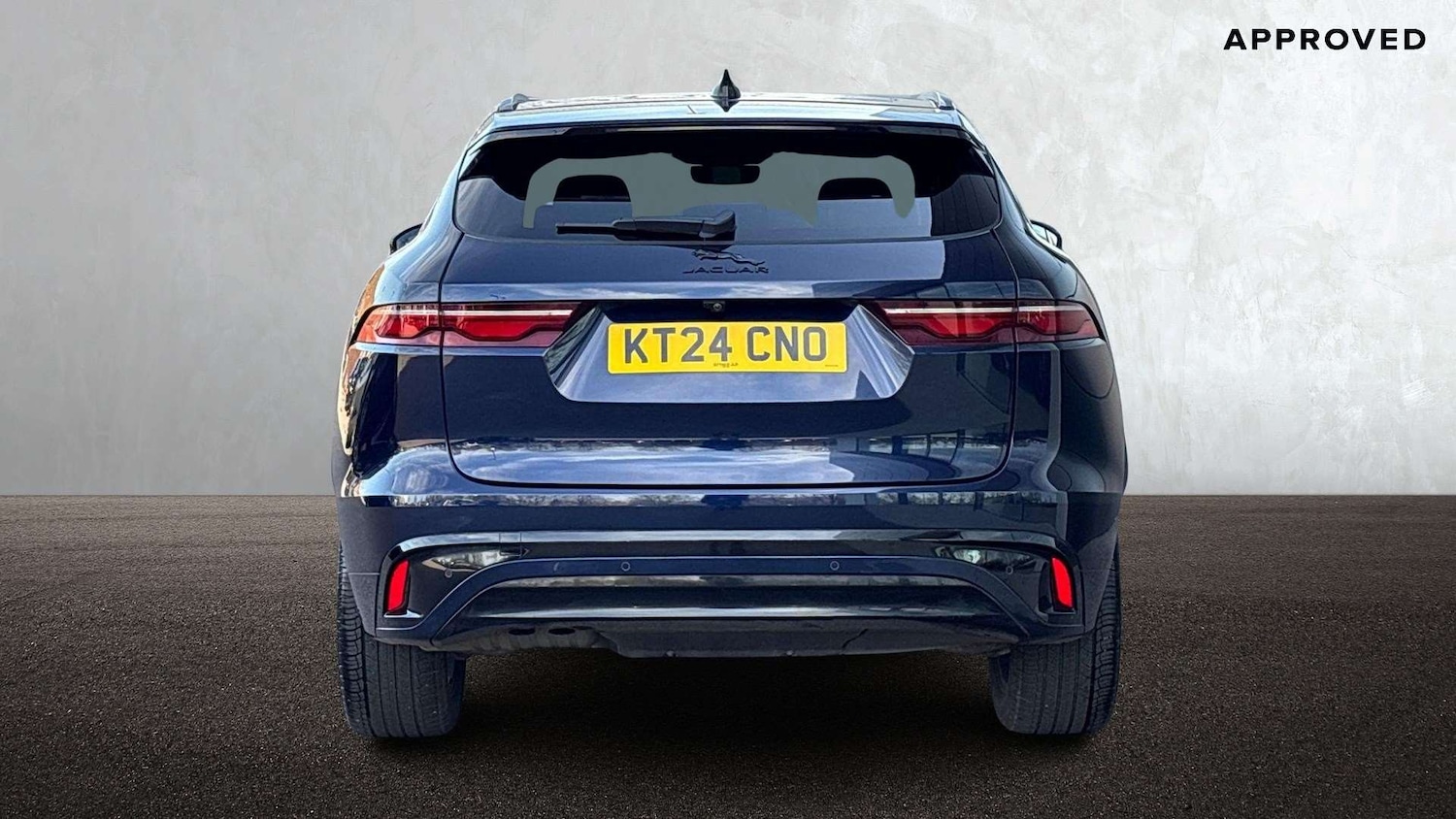 Used Jaguar F-Pace 2024 for sale - 77928751: Photo 6