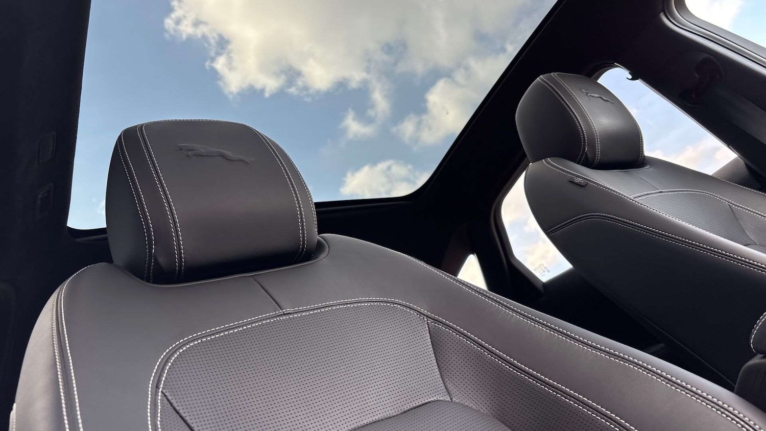 Used Jaguar E-Pace 2023 for sale - 76460223: Photo 27