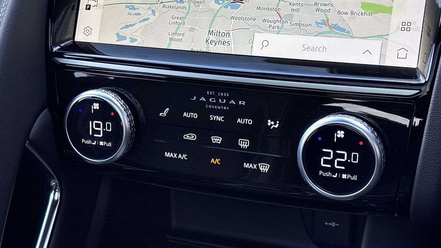 Used Jaguar E-Pace 2023 for sale - 76460223: Photo 29