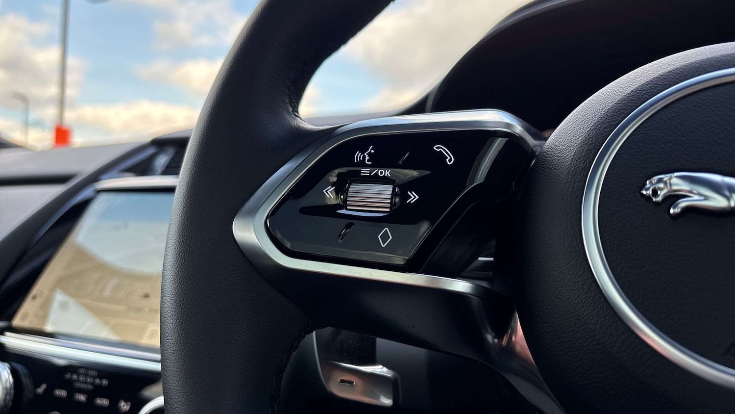 Used Jaguar E-Pace 2023 for sale - 76460223: Photo 30