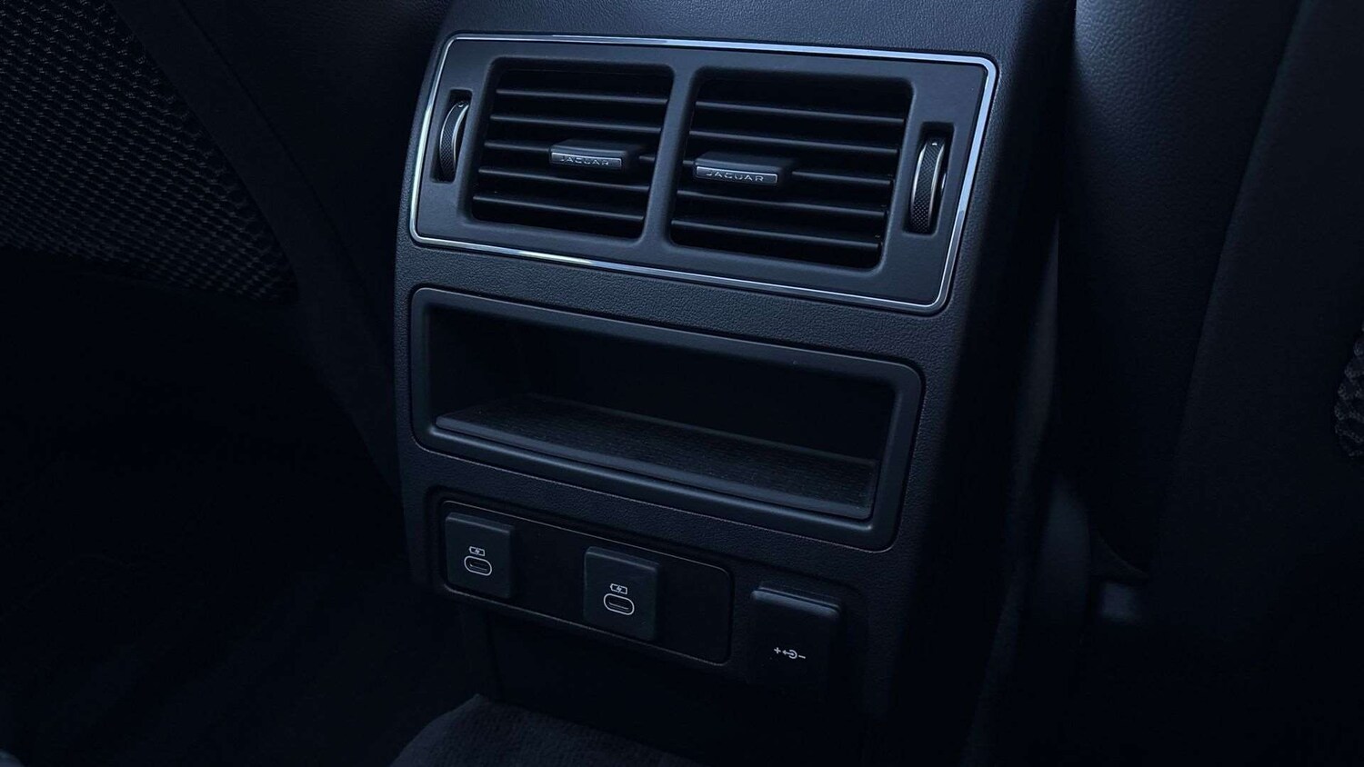 Used Jaguar F-Pace 2024 for sale - 77083127: Photo 18