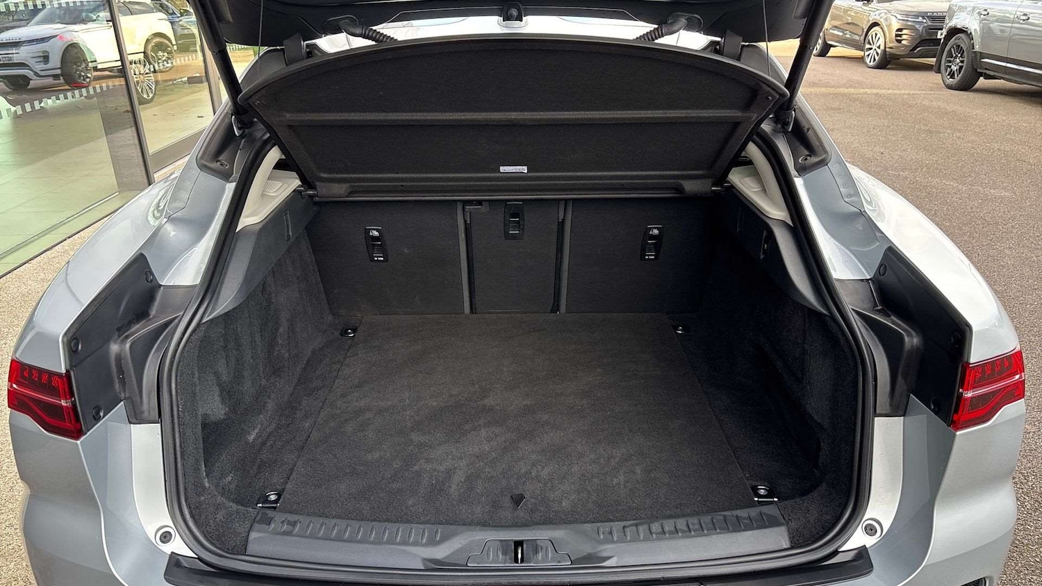 Used Jaguar I-Pace 2021 for sale - 76755322: Photo 10