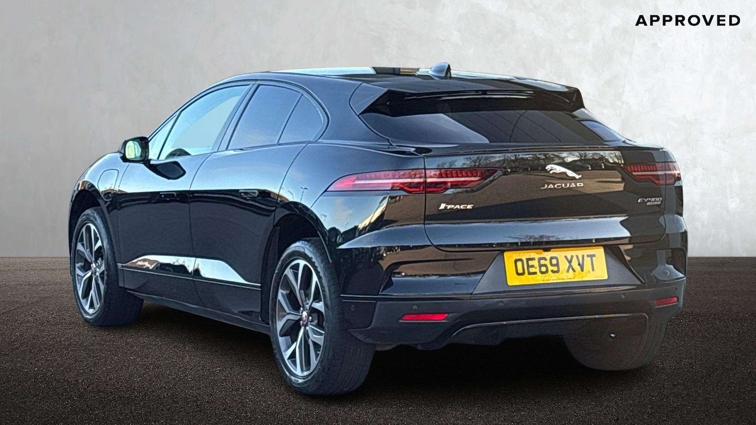 Used Jaguar I-Pace 2020 for sale - 76624728: Photo 2