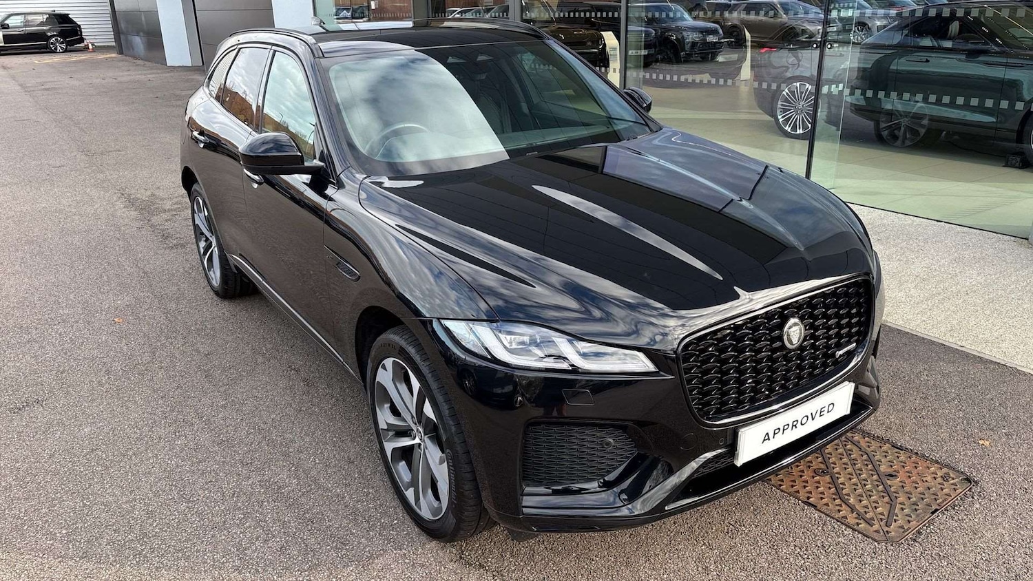 Used Jaguar F-Pace 2024 for sale - 76624475: Photo 24