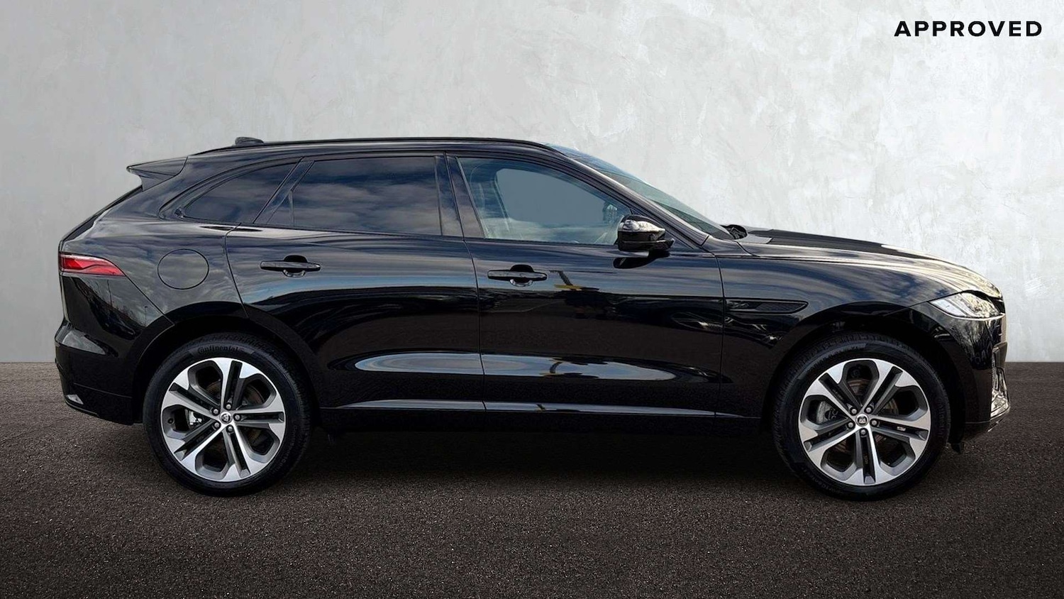 Used Jaguar F-Pace 2024 for sale - 76624475: Photo 5