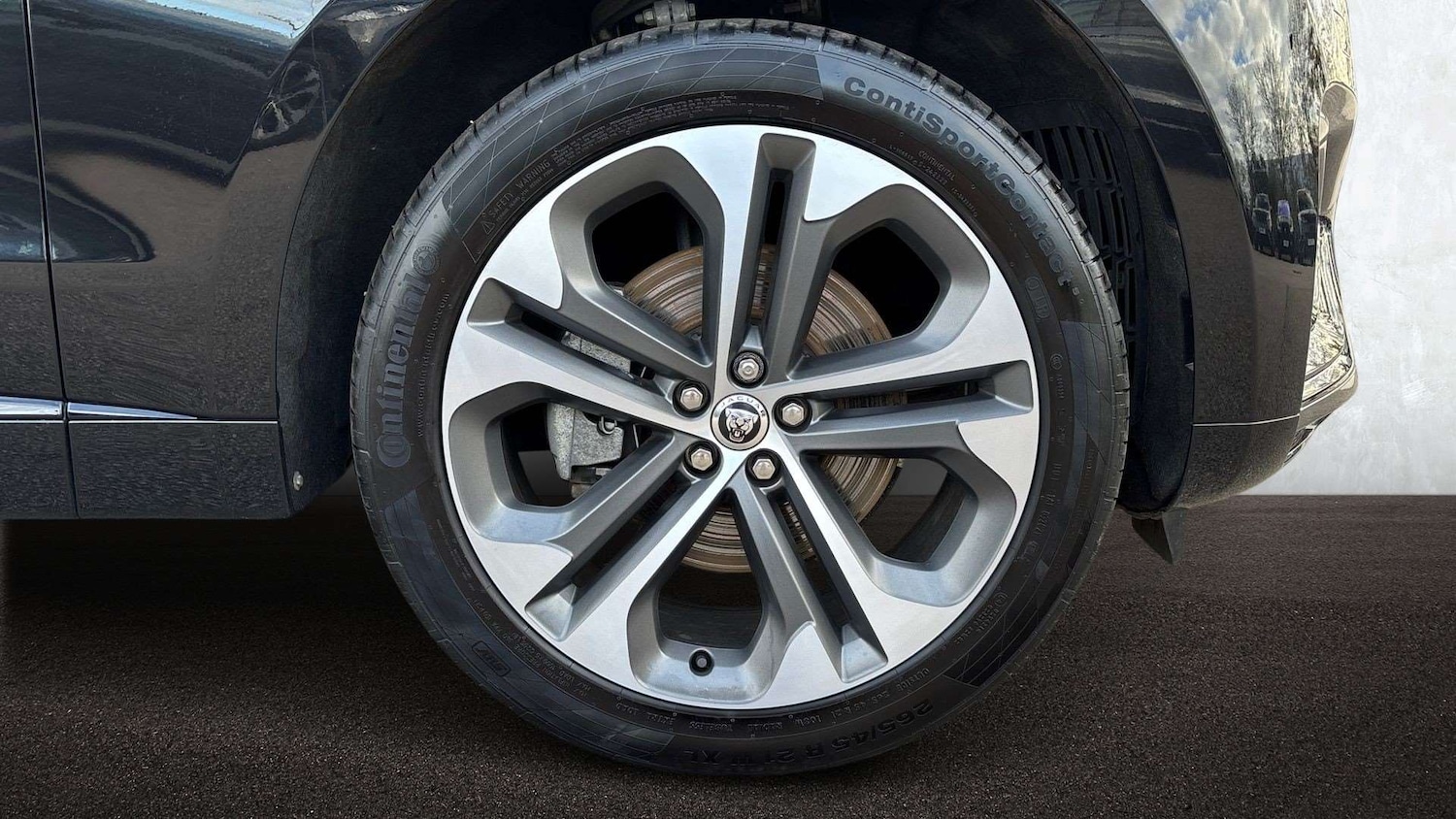 Used Jaguar F-Pace 2024 for sale - 76624475: Photo 8