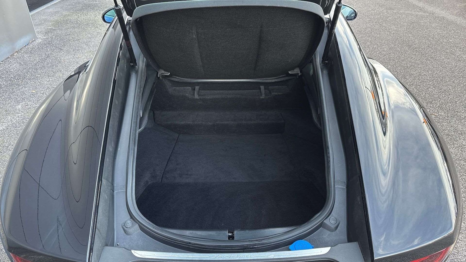 Used Jaguar F-Type for sale - 77661319: Photo 10