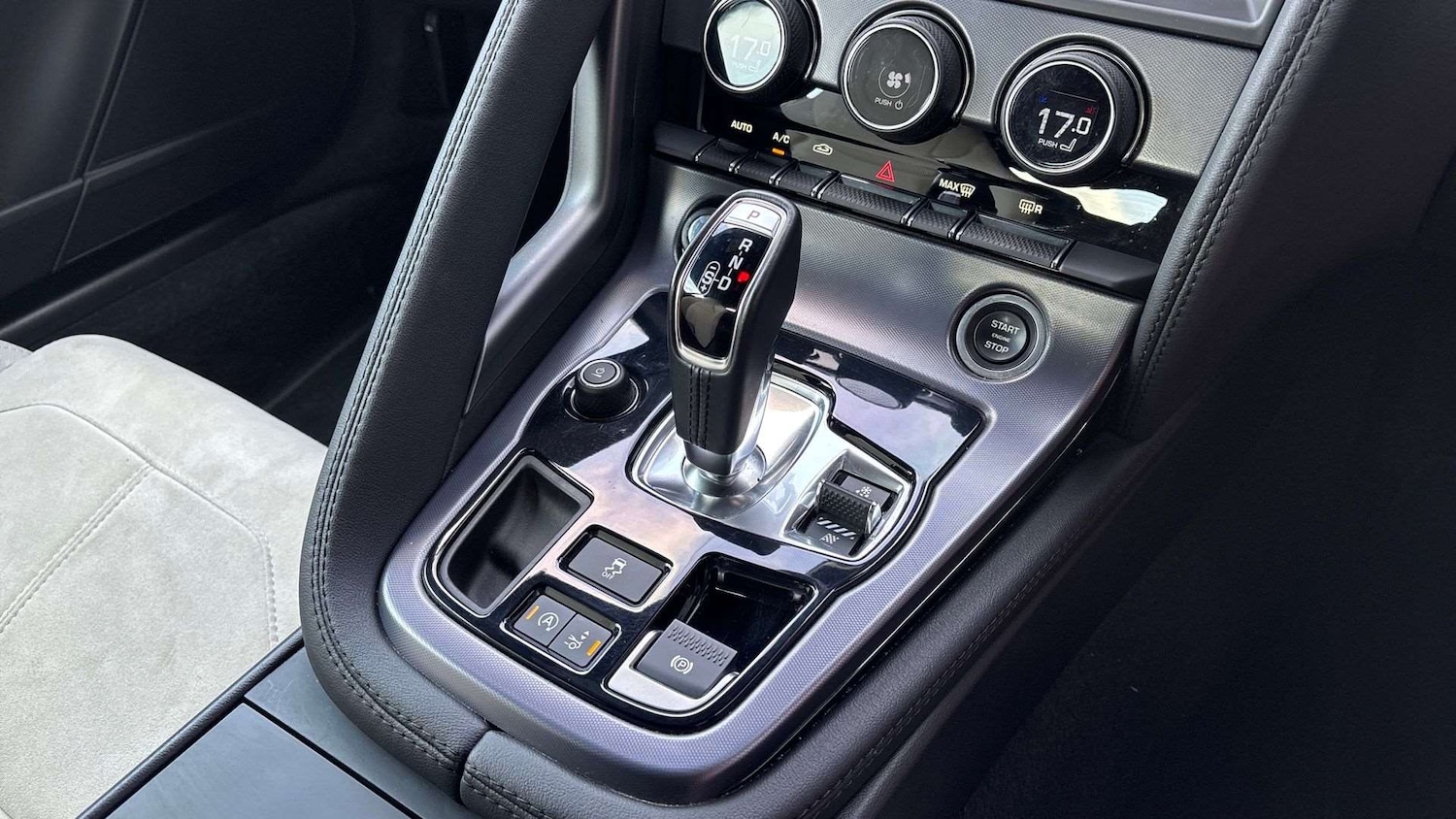 Used Jaguar F-Type for sale - 77661319: Photo 13