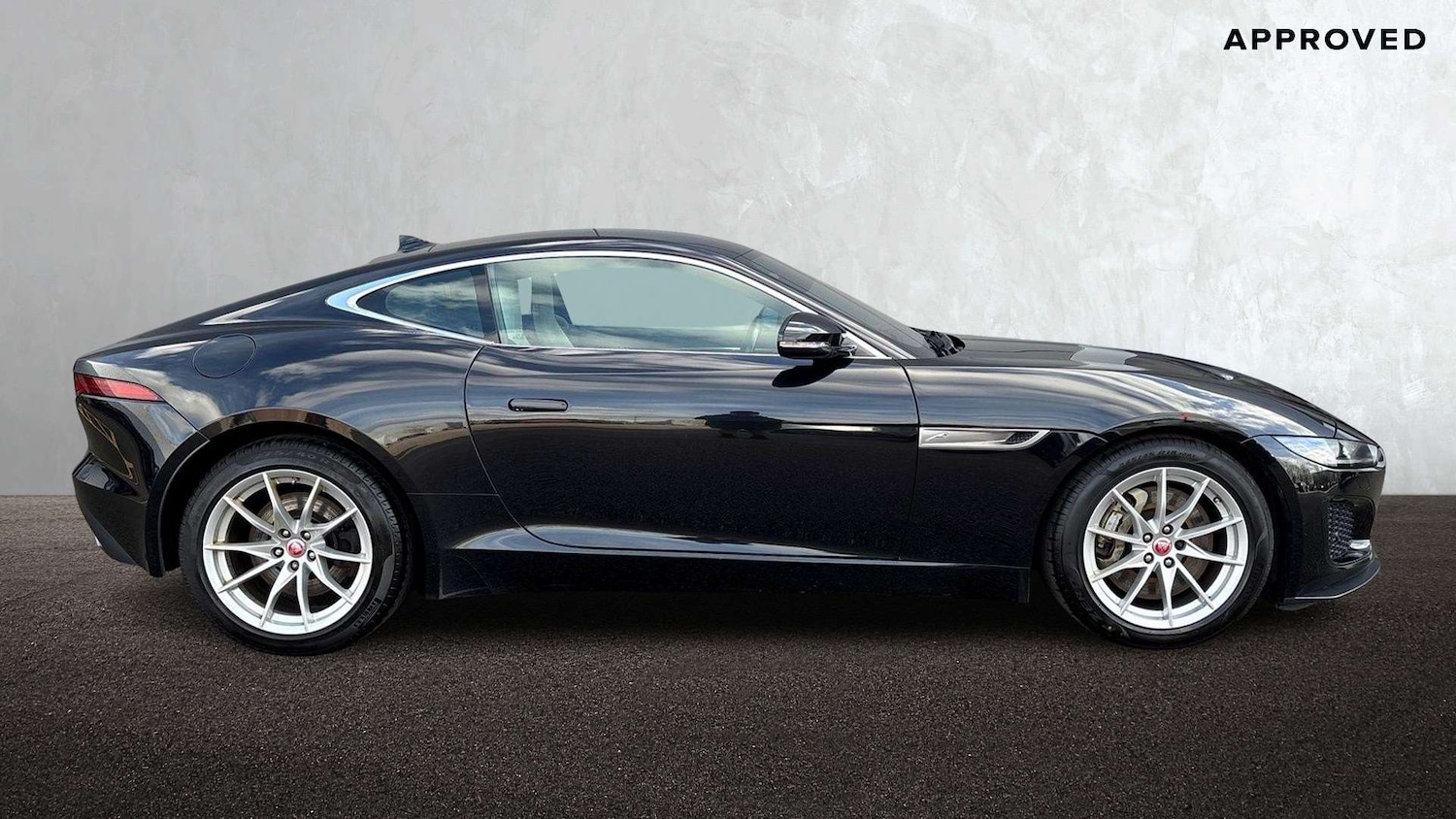 Used Jaguar F-Type for sale - 77661319: Photo 5