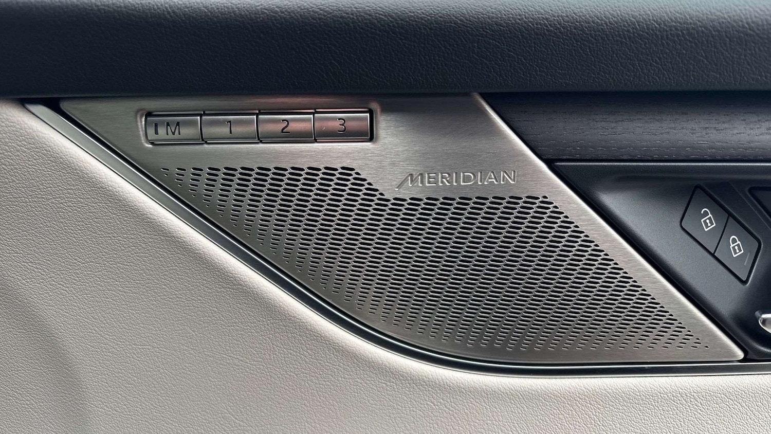 Used Jaguar F-Pace 2024 for sale - 76488074: Photo 33