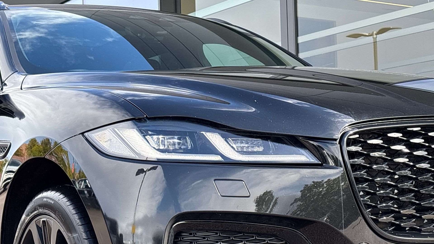 Used Jaguar F-Pace 2023 for sale - 76460452: Photo 17