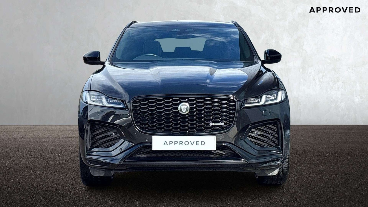 Used Jaguar F-Pace 2023 for sale - 76460452: Photo 7
