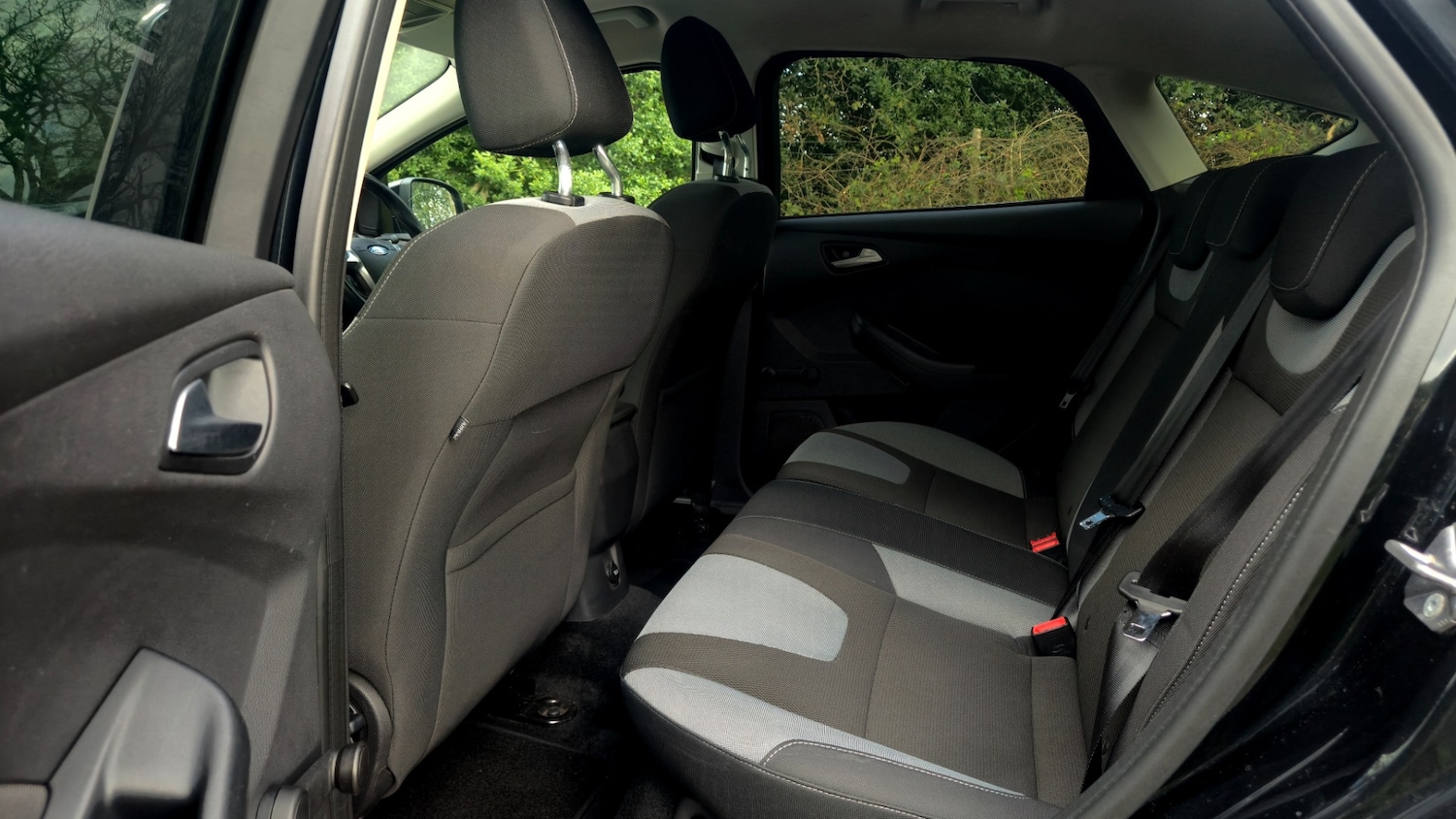 Used Ford Focus 2011 for sale - 78085119: Photo 19