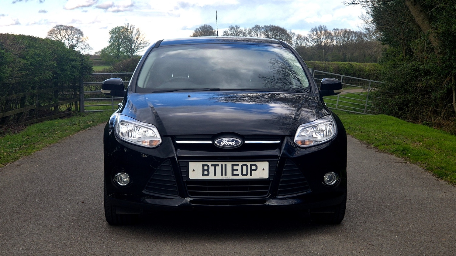 Used Ford Focus 2011 for sale - 78085119: Photo 2