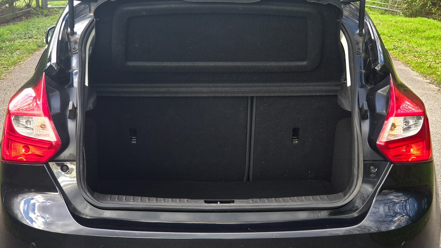 Used Ford Focus 2011 for sale - 78085119: Photo 22