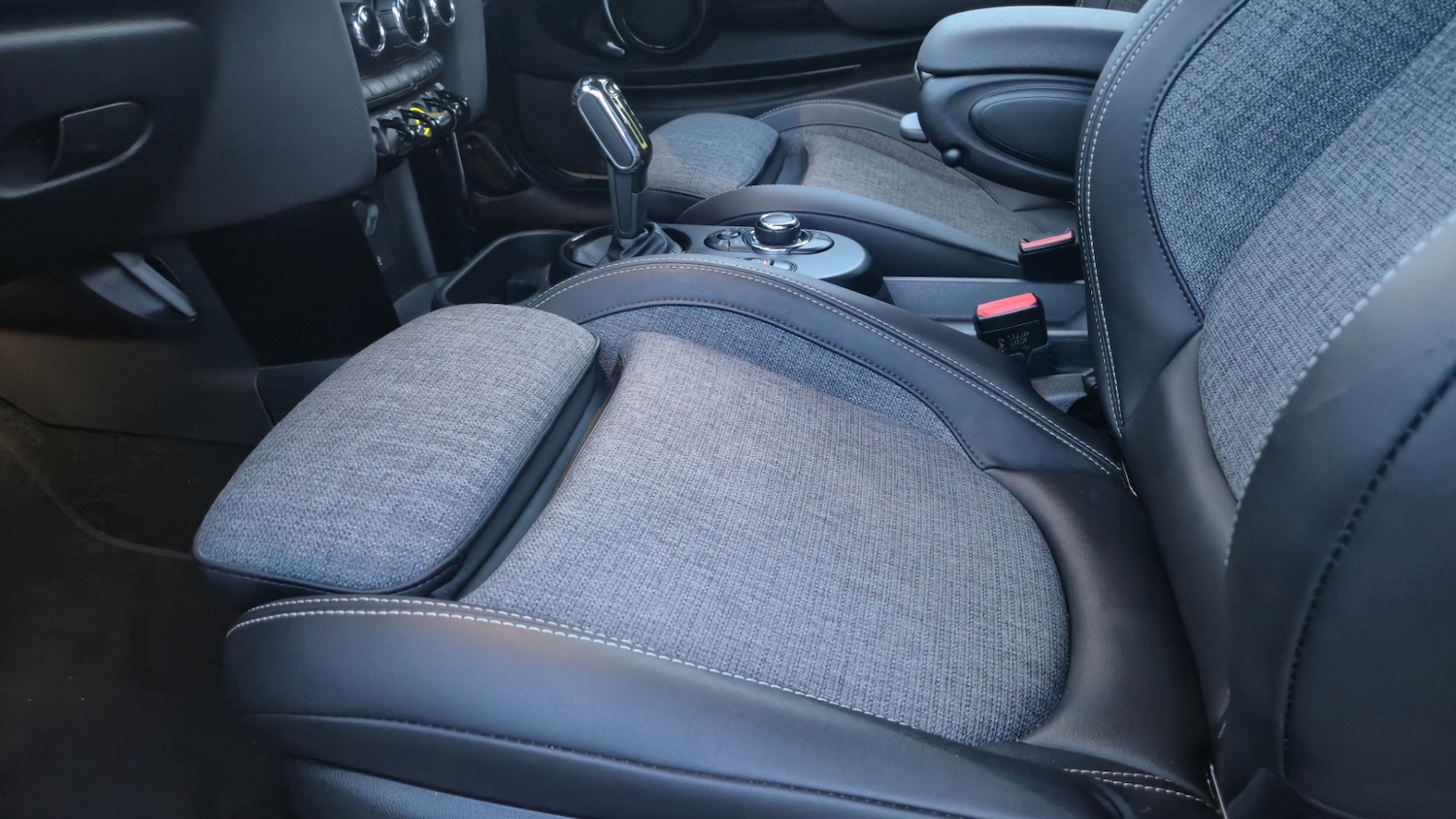 Used MINI Hatch 2021 for sale - 77767177: Photo 11