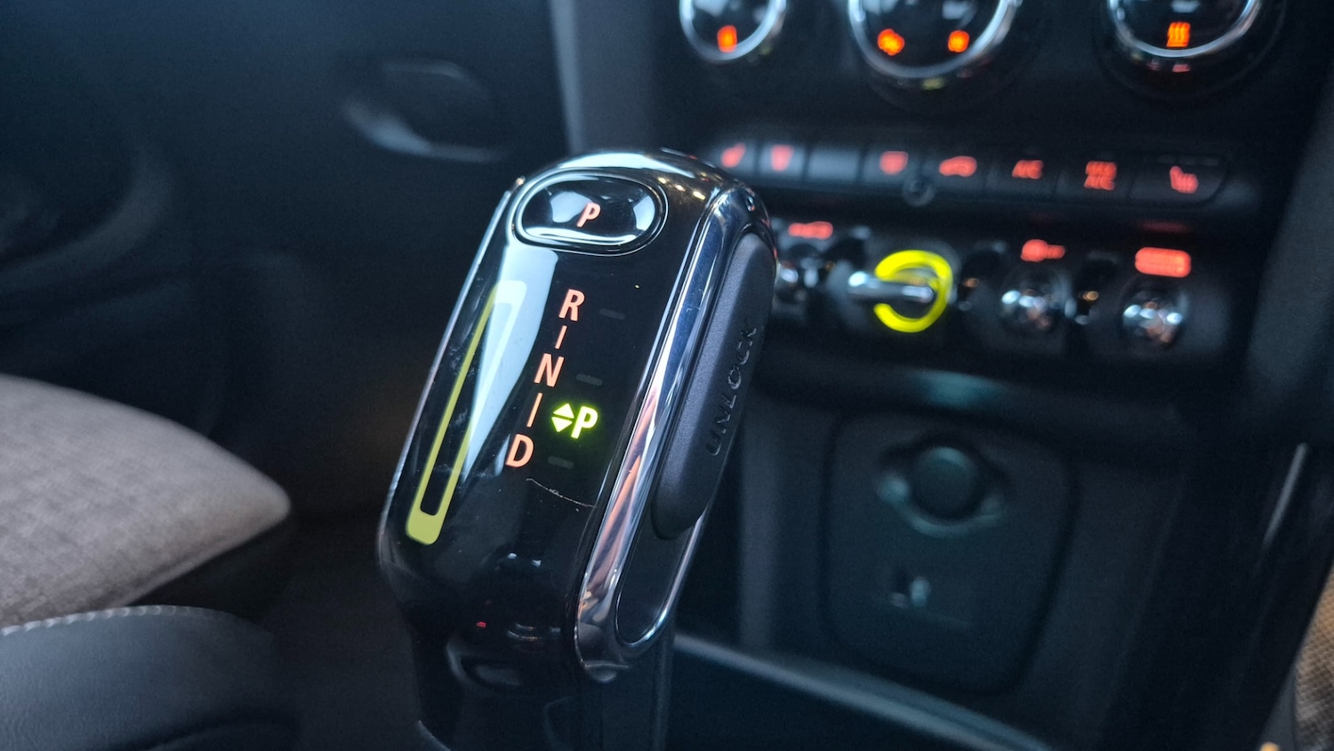 Used MINI Hatch 2021 for sale - 77767177: Photo 15