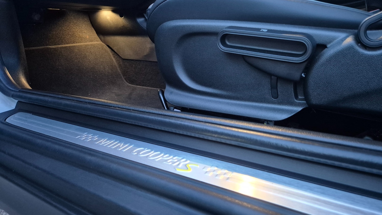 Used MINI Hatch 2021 for sale - 77767177: Photo 17