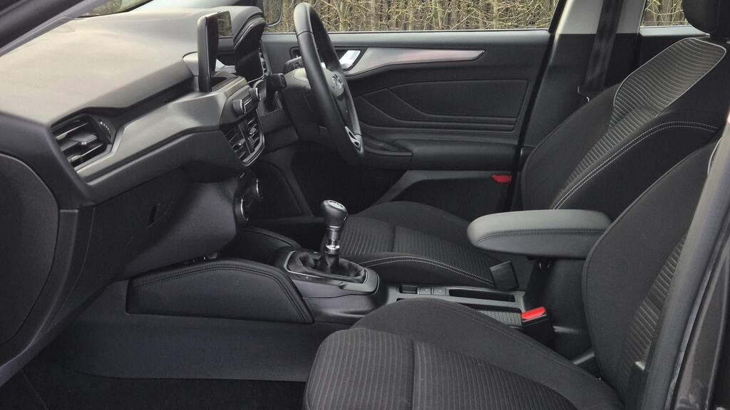 Used Ford Focus 2021 for sale - 77675737: Photo 11