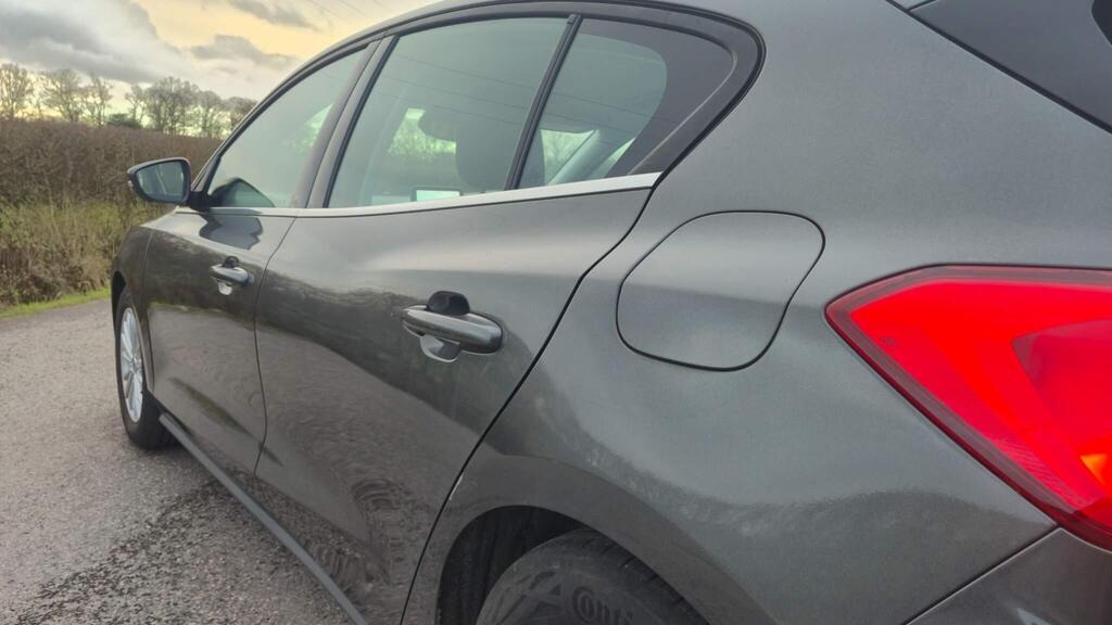 Used Ford Focus 2021 for sale - 77675737: Photo 14