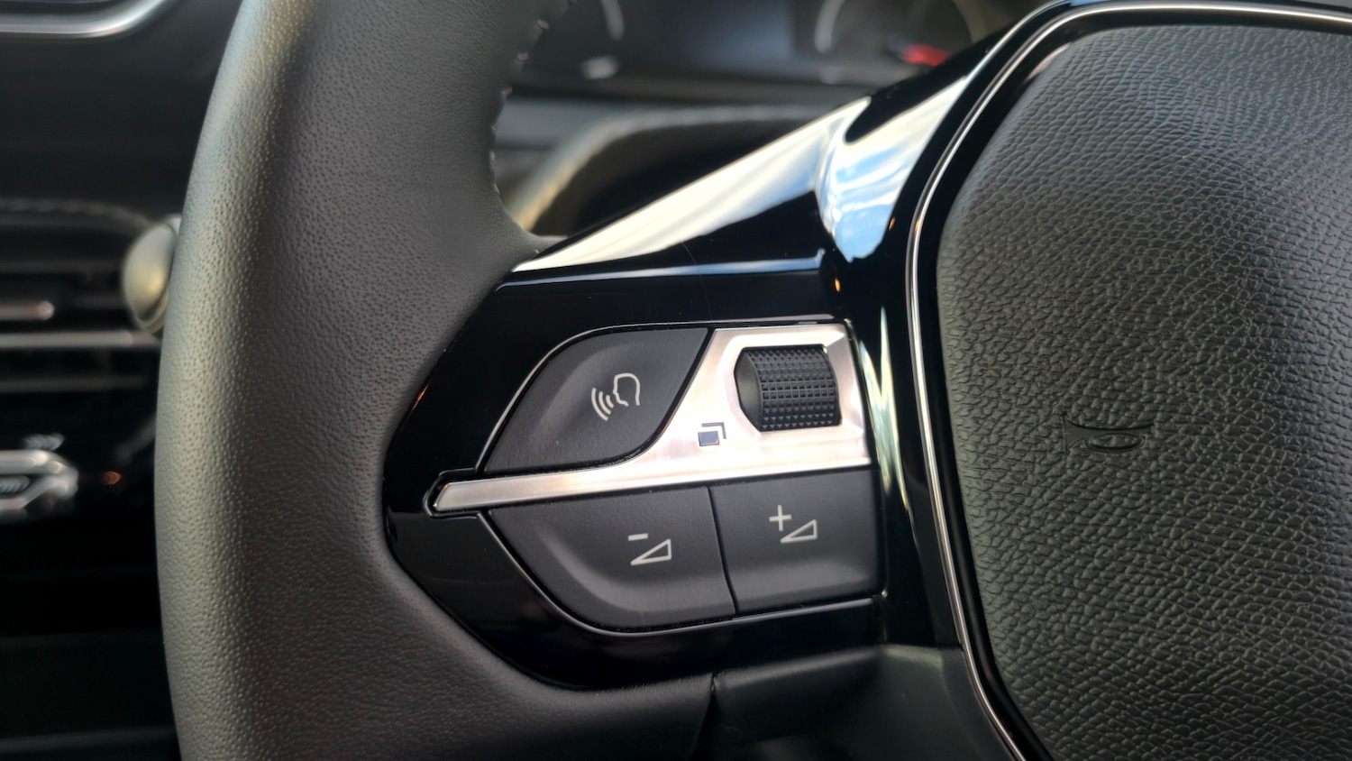 Used Peugeot 208 2025 for sale - 78085096: Photo 16