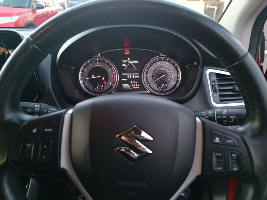 Used Suzuki SX4 S-Cross 2023 for sale - 76961719: Photo 11