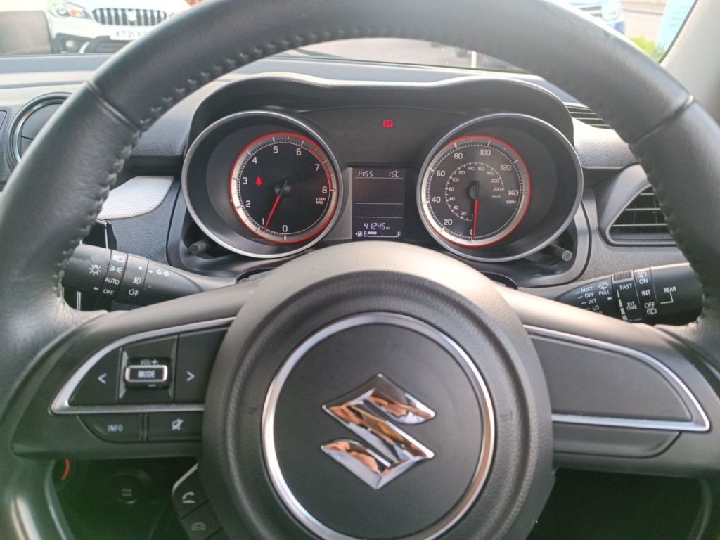 Used Suzuki Swift 2018 for sale - 76255836: Photo 12
