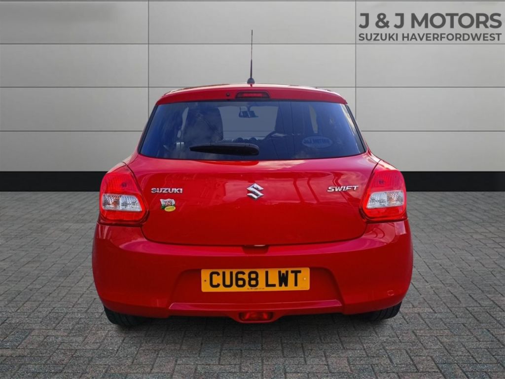 Used Suzuki Swift 2018 for sale - 76255836: Photo 6