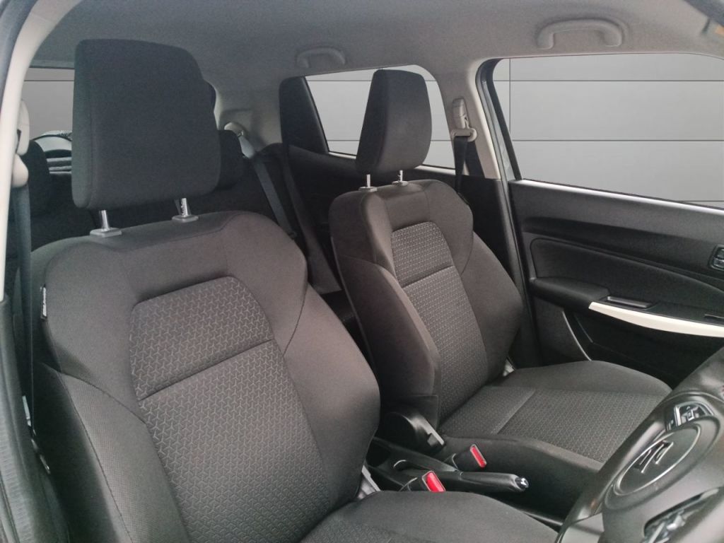 Used Suzuki Swift 2019 for sale - 77590211: Photo 12