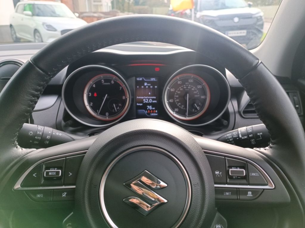 Used Suzuki Swift 2022 for sale - 76345060: Photo 11