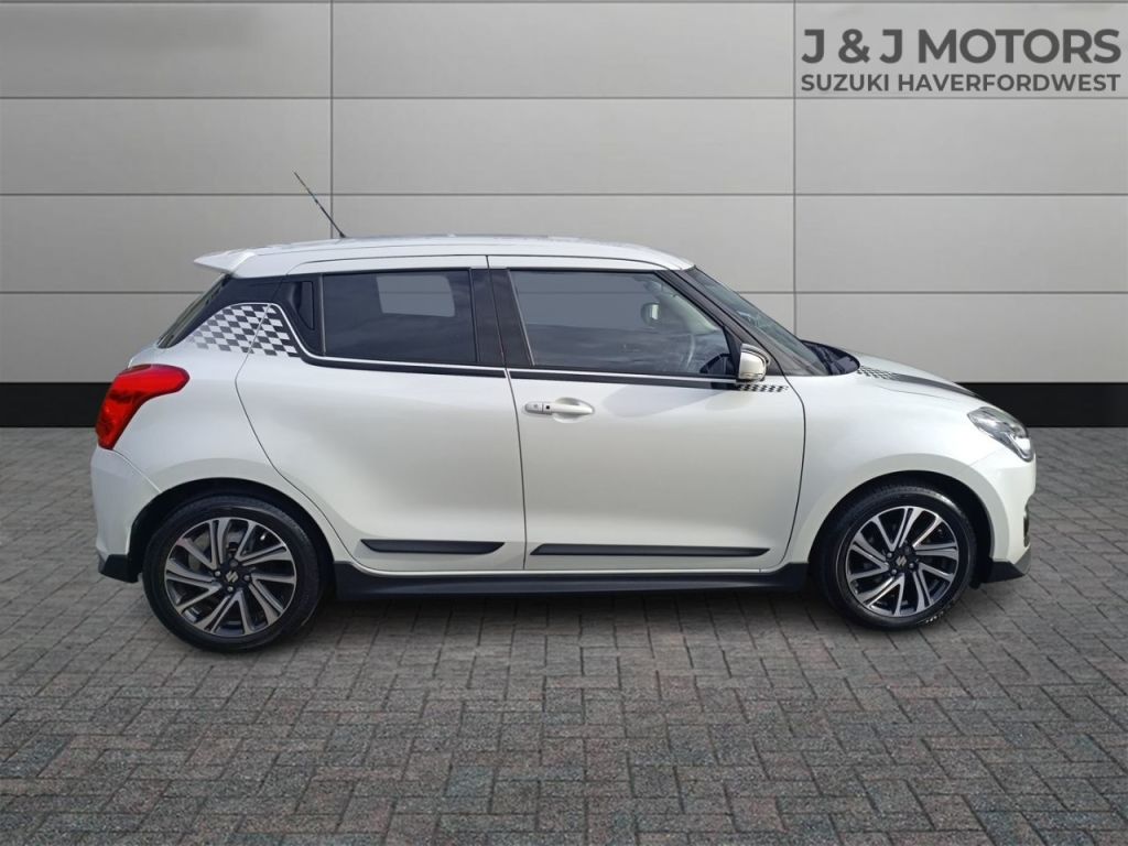 Used Suzuki Swift 2022 for sale - 76345060: Photo 8