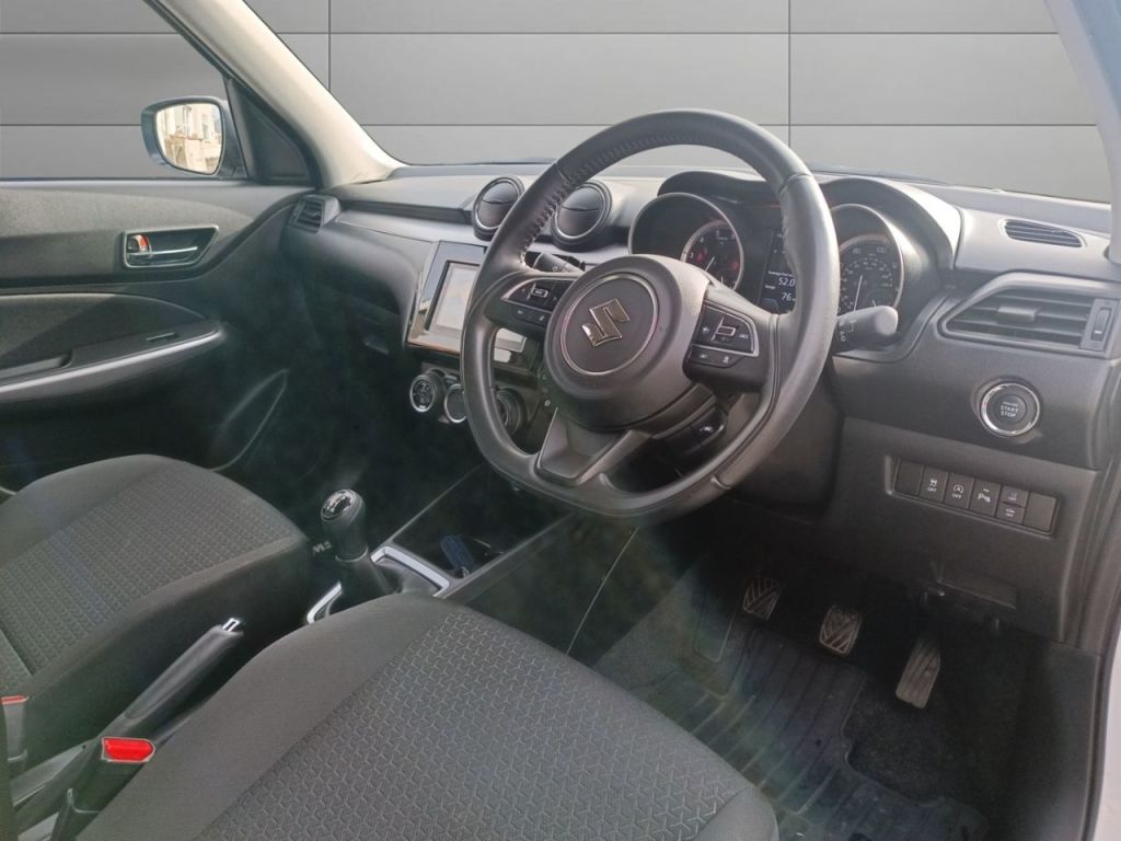 Used Suzuki Swift 2022 for sale - 76345060: Photo 9