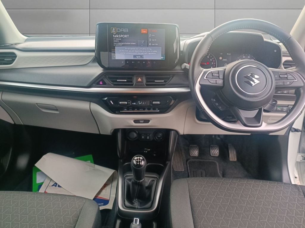 Used Suzuki Swift 2025 for sale - 76949534: Photo 10