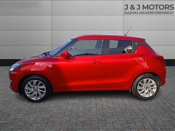 Used Suzuki Swift 2023 for sale - 77915945: Photo