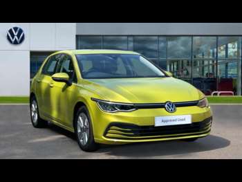 2021  - Volkswagen Golf 8 Life 1.5 eTSI 150PS 7-speed DSG 5 Door Auto