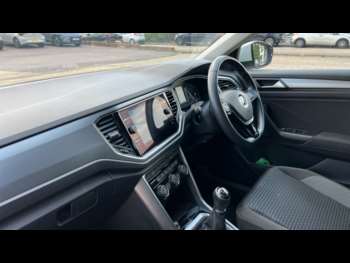 Used Volkswagen T-Roc 2021 for sale - 75108471: Photo
