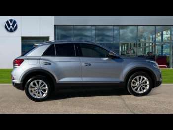 Used Volkswagen T-Roc 2023 for sale - 73782687: Photo