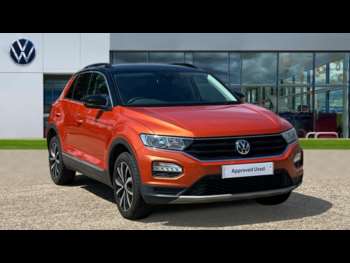 Used Volkswagen T-Roc 2019 for sale - 75032759: Photo