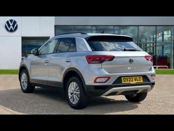 Used Volkswagen T-Roc 2022 for sale - 74605502: Photo
