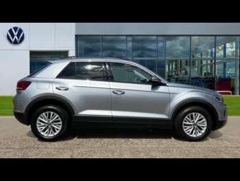 Used Volkswagen T-Roc 2022 for sale - 74605502: Photo