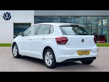 Used Volkswagen Polo 2019 for sale - 74902860: Photo